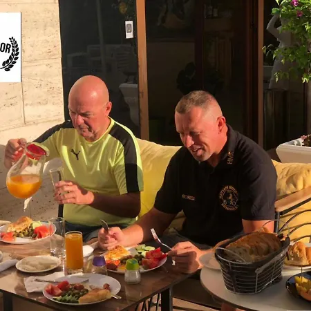 Hotel Ambasador Garden 4*