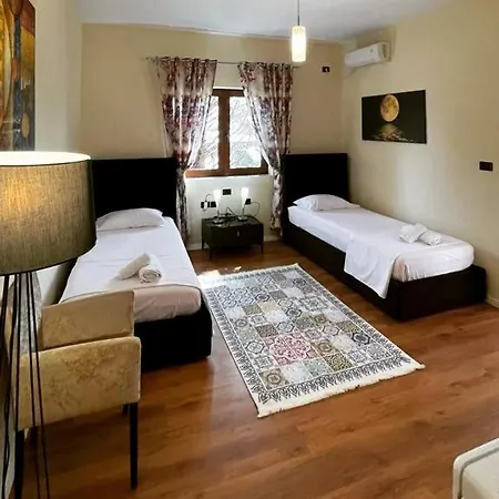 Ambasador Garden Hotel Lezhë