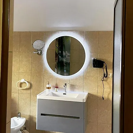 Ambasador Garden 4*