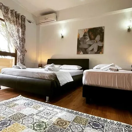 Hotel Ambasador Garden Lezhë